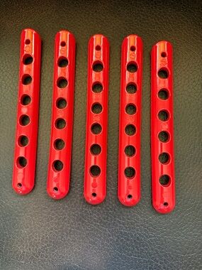 Set of 5 Red Plastic Hole Bars